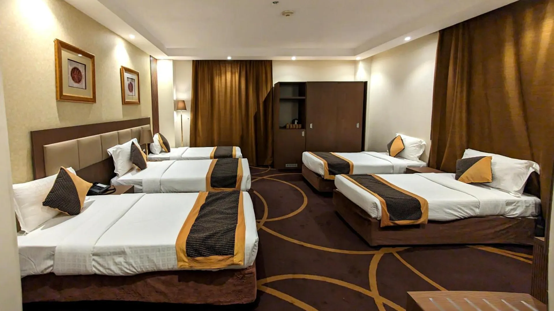 Qasr Al Ansar Golden Tulip Hotel  Medina