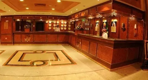 Qasr Al Ansar Golden Tulip Hotel