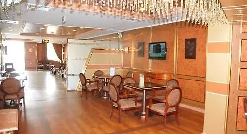 Qasr Al Ansar Golden Tulip Hotel 3*, Medina Saudi Arabia